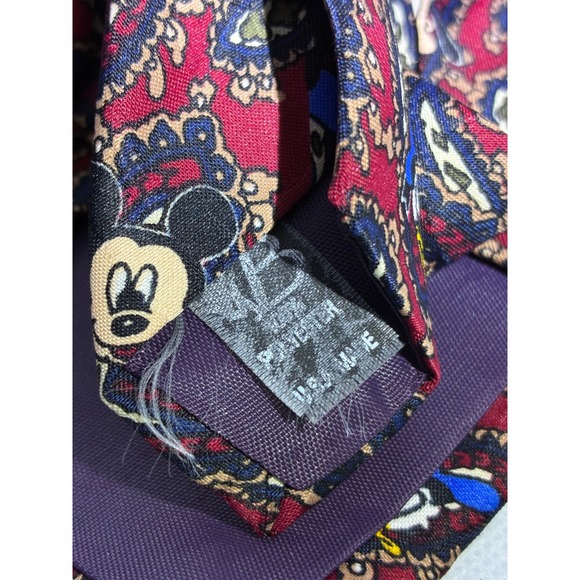 Disney Mickey Unlimited Paisley Tie Mens Red Mickey Mouse Donald Goofy USA Made - Picture 7 of 7